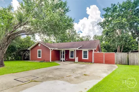 629 Honey Ridge Ln, Hinesville, GA 31313