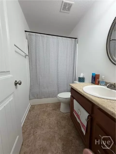 Bath - 284 Barrister Cir, Guyton, GA 31312 photo 4 of 4