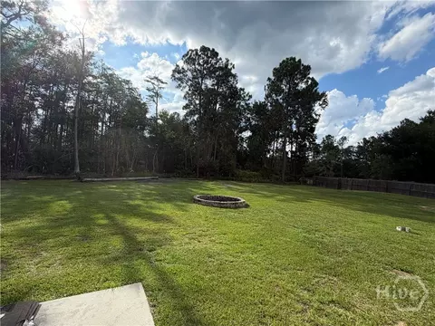 Exterior - 284 Barrister Cir, Guyton, GA 31312 photo 4 of 9