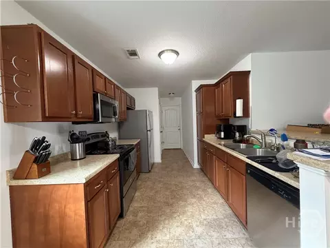 Kitchen - 284 Barrister Cir, Guyton, GA 31312 photo 2 of 5