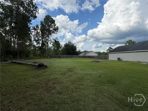 Exterior - 284 Barrister Cir, Guyton, GA 31312 photo 5 of 9