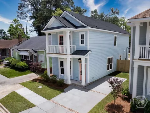 Exterior - 809 E 36th St, Savannah, GA 31401 photo 3 of 7