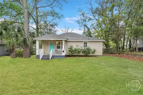 1305 E 32nd St, Savannah, GA 31404