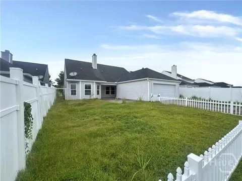 Exterior - 36 Central Park Way, Savannah, GA 31407 photo 4 of 4
