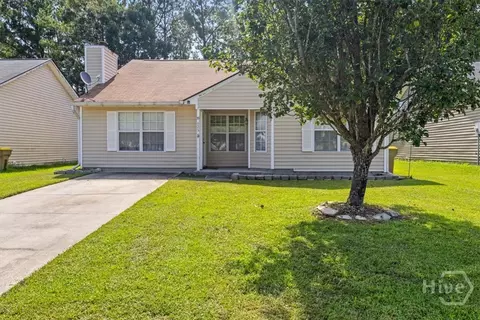 625 Rushing St, Richmond Hill, GA 31324