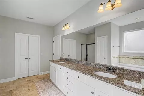 Bath - 102 Red Oak Ln, Rincon, GA 31326 photo 2 of 5