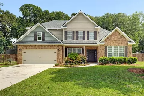 102 Red Oak Ln, Rincon, GA 31326