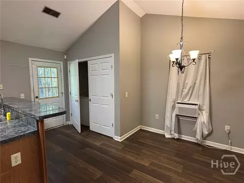 Dining - 405 Shadowbrook Cir, Springfield, GA 31329 photo 1 of 1