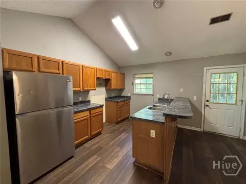 Kitchen - 405 Shadowbrook Cir, Springfield, GA 31329 photo 1 of 3