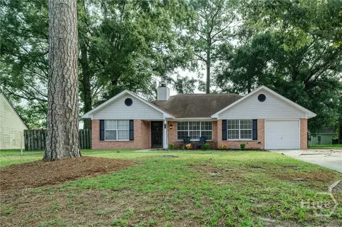 28 Jack Snipe Ct W, Richmond Hill, GA 31324