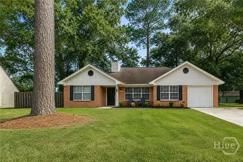 28 Jack Snipe Ct W, Richmond Hill, GA 31324