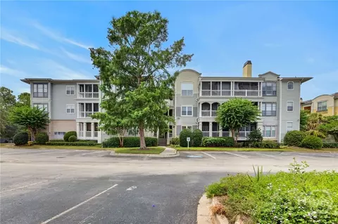 2526 Whitemarsh Way, Savannah, GA 31410
