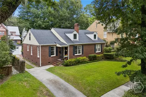 20 E 48th St, Savannah, GA 31405