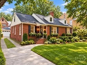 20 E 48th St, Savannah, GA 31405