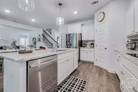 Kitchen - 108 Ruby Trl, Guyton, GA 31312 photo 4 of 6