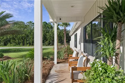 Exterior - 5370 Shellman Bluff Rd NE, Townsend, GA 31331 photo 5 of 20