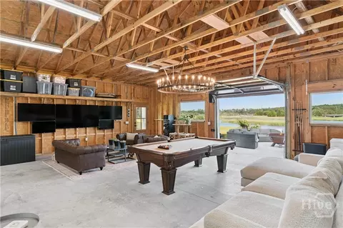 Living - 5370 Shellman Bluff Rd NE, Townsend, GA 31331 photo 6 of 6