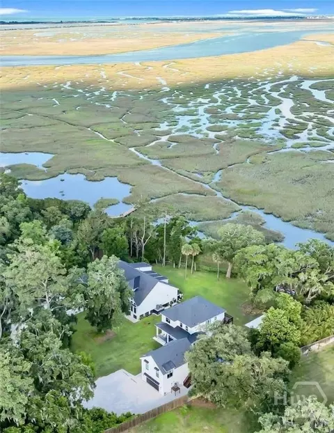27 Morningside Dr, Savannah, GA 31410