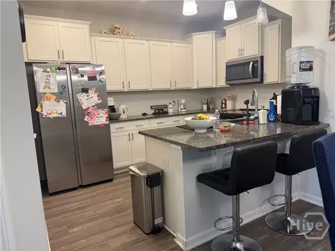 Kitchen - 141 Danbury Ct, Pooler, GA 31322 photo 1 of 2
