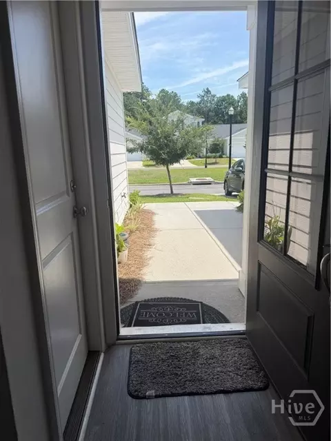 Entry Way - 141 Danbury Ct, Pooler, GA 31322 photo 3 of 3