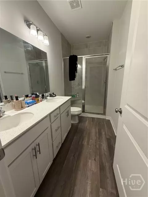 Bath - 141 Danbury Ct, Pooler, GA 31322 photo 1 of 1