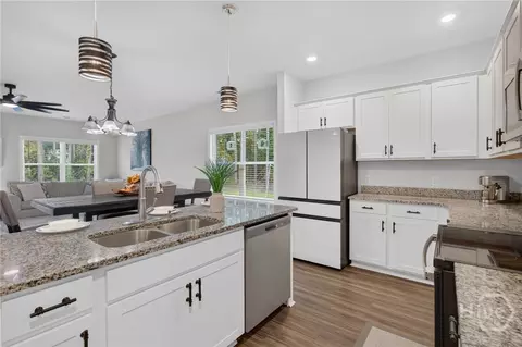 Kitchen - 112 Jepson Way, Pooler, GA 31322 photo 3 of 4