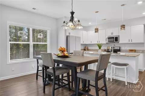 Dining - 112 Jepson Way, Pooler, GA 31322 photo 2 of 2