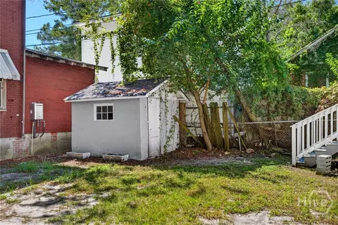 Exterior - 535 E 37th St, Savannah, GA 31401 photo 2 of 2