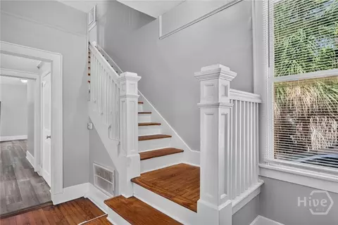 Entry Way - 535 E 37th St, Savannah, GA 31401 photo 5 of 7