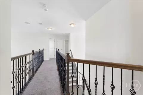 Entry Way - 125 Grimsby Rd, Savannah, GA 31407 photo 6 of 7