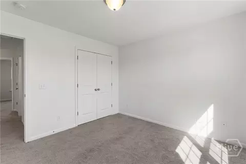 Bedroom - 125 Grimsby Rd, Savannah, GA 31407 photo 4 of 8