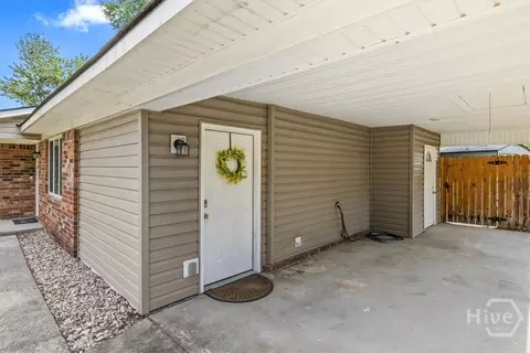 Exterior - 305 E Fourth St, Springfield, GA 31329 photo 8 of 8