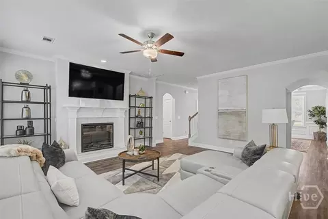 Living - 118 Watson Mill Rd, Guyton, GA 31312 photo 2 of 2
