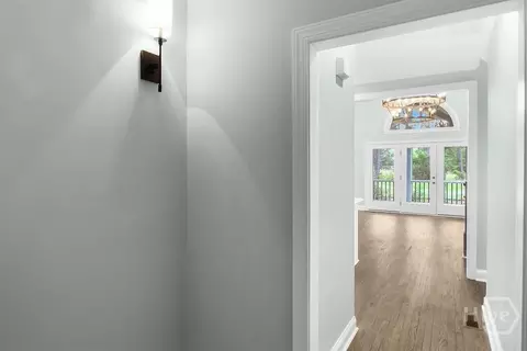 Entry Way - 1079 Mayflower Rd NE, Townsend, GA 31331 photo 2 of 2