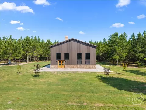 Exterior - 3875 Poor Robin Rd, Sylvania, GA 30467 photo 4 of 6