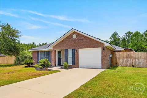 52 Pine View Dr SE, Ludowici, GA 31316