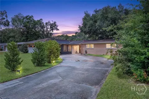 406 Willow Rd, Savannah, GA 31419