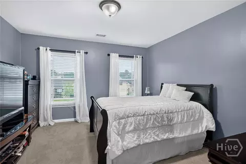 Bedroom - 6 Castle Hill Rd, Savannah, GA 31419 photo 5 of 7
