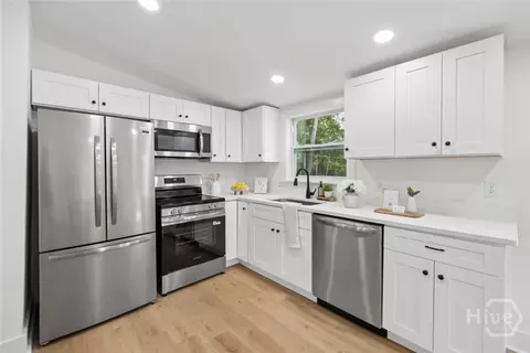 Kitchen - 562 4th Ext, Guyton, GA 31312 photo 2 of 4