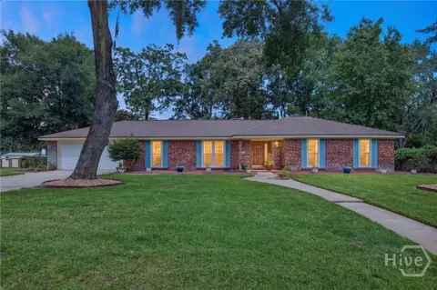 304 Wellington Rd, Savannah, GA 31410