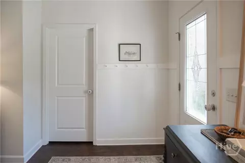 Entry Way - 102 Wilson Cir, Springfield, GA 31329 photo 1 of 3