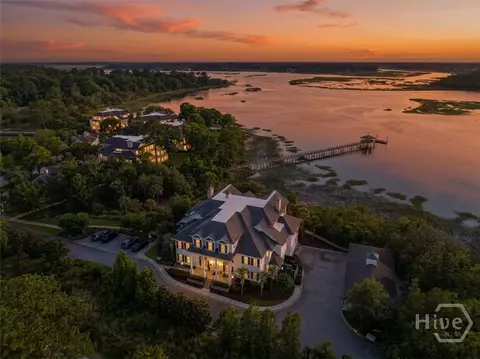 11 Rising Tide Dr, Beaufort, SC 29902