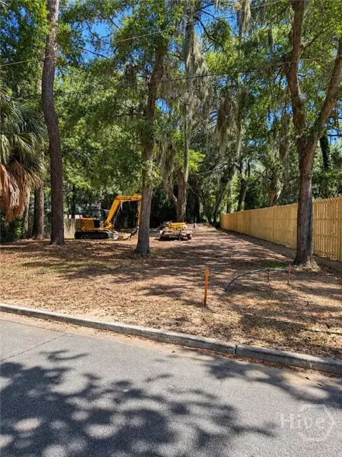 136 Palmetto Bay Rd, Savannah, GA 31410