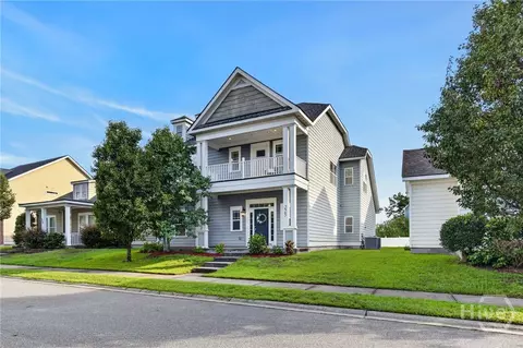 225 Clearwater Cir, Port Wentworth, GA 31407
