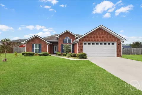 708 Cordele Cir, Hinesville, GA 31313