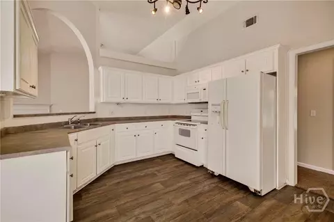 Kitchen - 262 Silver Brook Cir, Pooler, GA 31322 photo 1 of 2