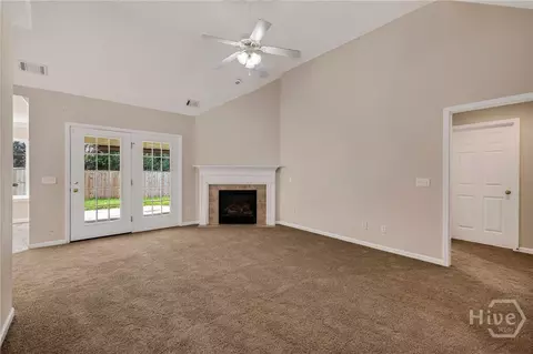 Living - 262 Silver Brook Cir, Pooler, GA 31322 photo 2 of 3