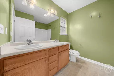 Bath - 100 Front Run Pl, Pembroke, GA 31321 photo 1 of 2