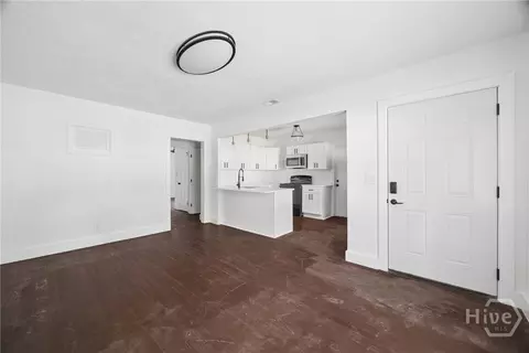 Living - 1213-1215 E 55th St, Savannah, GA 31404 photo 3 of 4