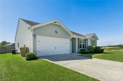 Exterior - 185 Willow Dr, Guyton, GA 31312 photo 2 of 7